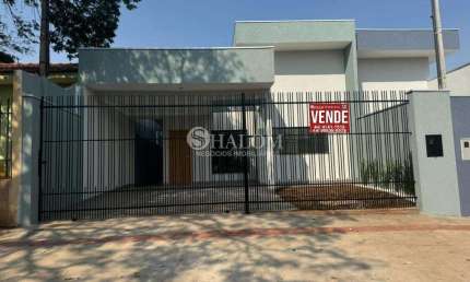 Casa à venda em Maringá, Conjunto João de Barro Itaparica, com 3 quartos, com 80 m²