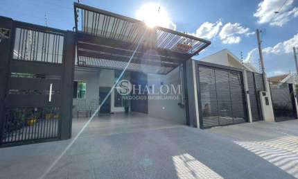 Casa à venda em Maringá, Jardim Monte Rei, com 3 quartos, com 105 m²
