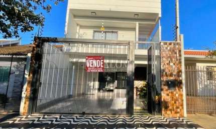 Sobrado à venda em Maringá, Jardim Tóquio, com 3 suítes, com 175 m²