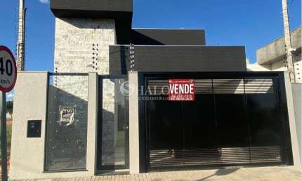 Casa à venda em Maringá, Bom Jardim, com 3 quartos, com 139.98 m²