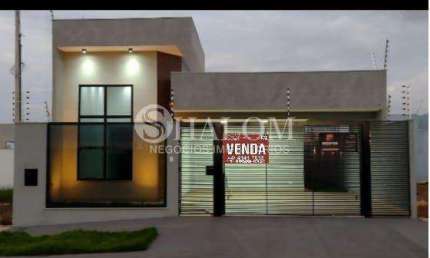 Casa à venda em Maringá, Conjunto Habitacional Requião, com 3 quartos, com 136 m²