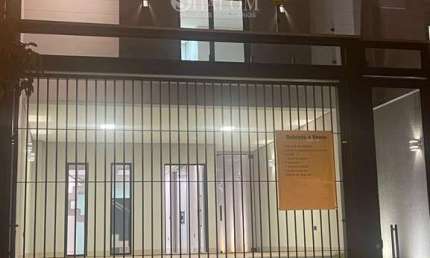 Sobrado à venda em Maringá, Jardim Itália II, com 3 quartos, com 230 m²