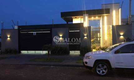 Casa à venda em Maringá, Jardim Munique, com 3 quartos, com 160 m²