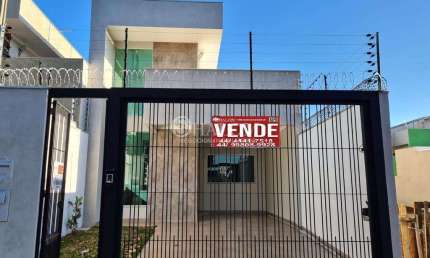 Casa à venda em Maringá, Jardim Ipanema, com 3 quartos, com 200 m²