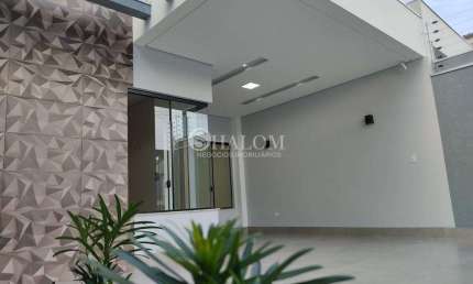 Casa à venda em Maringá, Zona 28, com 3 quartos, com 105 m²