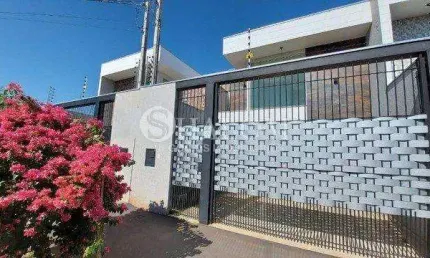 Casa à venda em Maringá, Jardim Araucária, com 3 quartos, com 105 m²