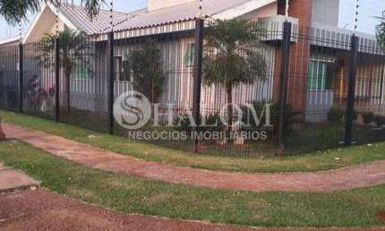 Casa à venda em Maringá, Jardim Paulista IV, com 4 quartos, com 172 m²