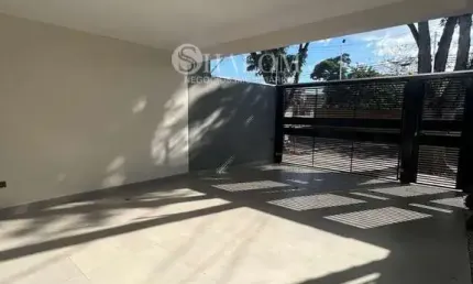 Casa à venda em Maringá, Jardim Alvorada, com 3 quartos, com 140 m²