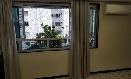 Apartamento para venda possui 70 metros com 2 quartos sendo 1 suíte com 1 vg - em Casa Forte - Recife - PE