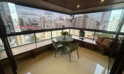 Apartamento para venda possui 167 metros com 4 quartos sendo 2 suítes com 2 vgs - nas Graças - Recife - PE