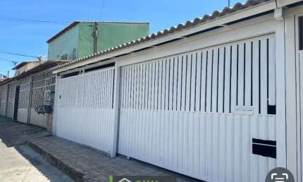 Vendo Excelente Casa de 2 quartos na Qr 303, Santa Maria -DF