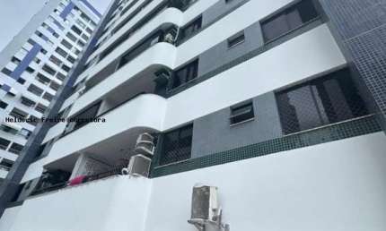 Apartamento para Venda em Salvador, Pituba, 3 dormitórios, 1 suíte, 3 banheiros, 2 vagas