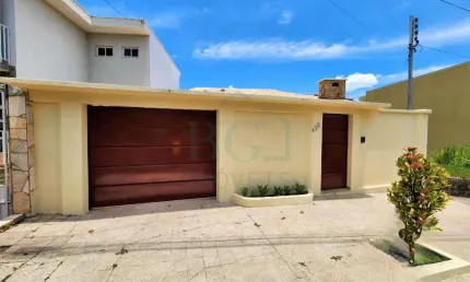 Casa com 4 quartos para alugar no Jardim Vitória, Poços de Caldas 