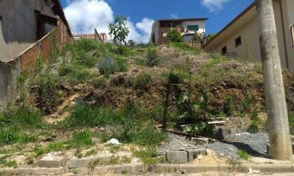Terreno à venda no Estância São José, Poços de Caldas 