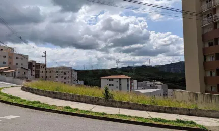 Terreno à venda no Residencial Veredas, Poços de Caldas 