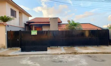 Casa com 3 quartos à venda no Jardim Vitória, Poços de Caldas 