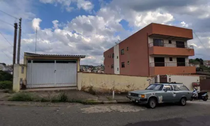 Casa com 2 quartos à venda no Jardim Santa Rosália, Poços de Caldas 