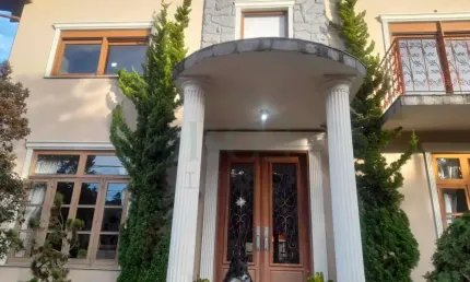 Casa com 4 quartos à venda na Chácara São Francisco, Poços de Caldas 