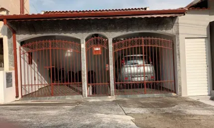 Casa com 4 quartos à venda no Centro, Poços de Caldas 
