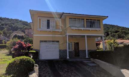 Casa com 3 quartos à venda no Centro, Poços de Caldas 