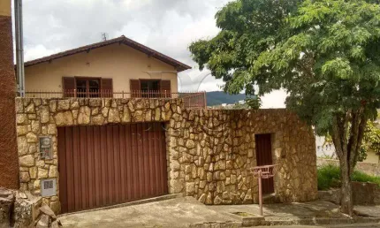 Casa com 3 quartos à venda no Jardim Quisisana, Poços de Caldas 