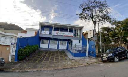 Casa com 7 quartos para alugar no Cristiano Ozório, Poços de Caldas 