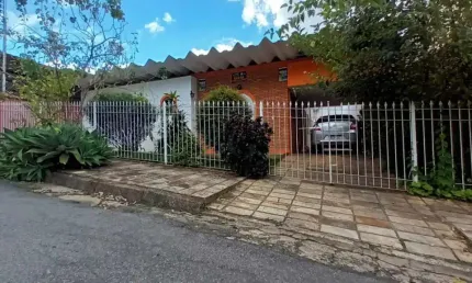 Casa com 3 quartos à venda no Jardim Santa Augusta, Poços de Caldas 