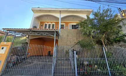 Casa com 4 quartos à venda no Santa Ângela, Poços de Caldas 