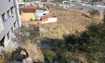 Terreno à venda no Jardim Esmeralda, Poços de Caldas 