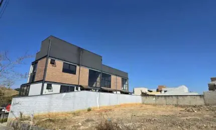 Terreno à venda no Loteamento Jardim Nova Europa, Poços de Caldas 