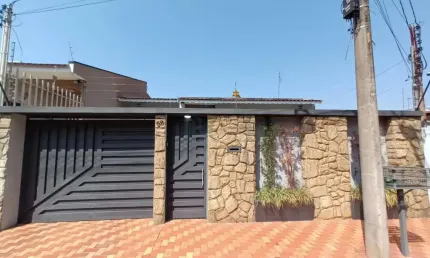 Casa com 3 quartos à venda no Parque Primavera, Poços de Caldas 