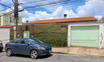 Casa com 3 quartos para alugar no São Benedito, Poços de Caldas 