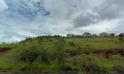 Terreno à venda no Jardim Bandeirantes, Poços de Caldas 