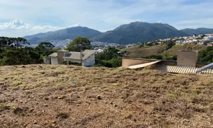 Terreno à venda no Parque San Carlo, Poços de Caldas 