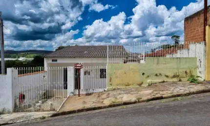 Casa com 3 quartos à venda no Jardim Esperança, Poços de Caldas 