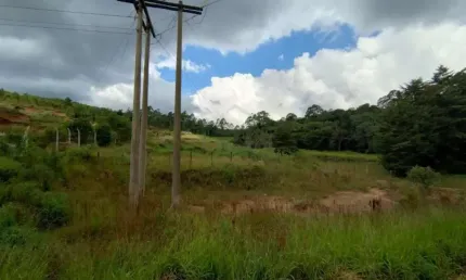 Terreno à venda no Jardim do Contorno, Poços de Caldas 