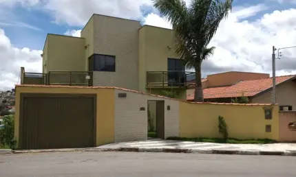 Casa com 3 quartos à venda no Parque Primavera, Poços de Caldas 