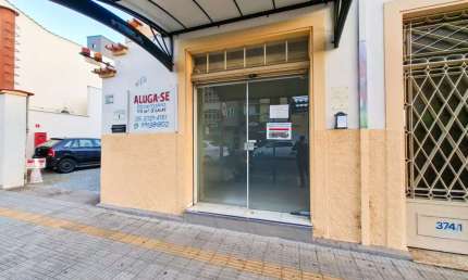 Casa comercial para alugar no Centro, Poços de Caldas 
