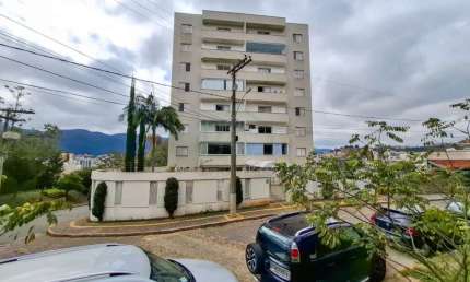 Apartamento com 3 quartos para alugar no Dos Funcionários, Poços de Caldas 