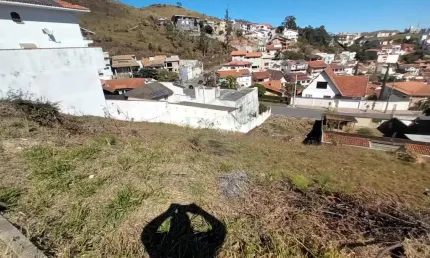 Terreno à venda no Parque Vivaldi Leite Ribeiro, Poços de Caldas 