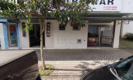 Casa comercial para alugar no Centro, Poços de Caldas 
