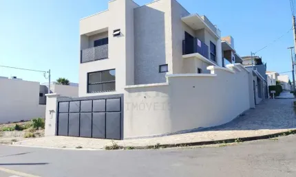 Casa com 3 quartos à venda no Jardim das Acácias, Poços de Caldas 