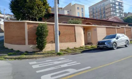 Casa com 3 quartos à venda no Jardim Centenário, Poços de Caldas 
