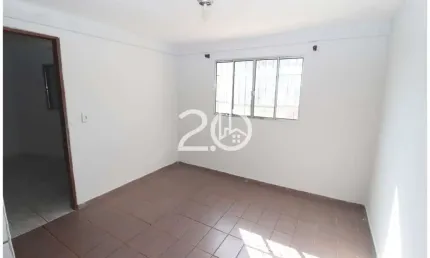 Casa para Locação em São Paulo, Vila Serralheiro, 1 dormitório, 1 banheiro, 1 vaga