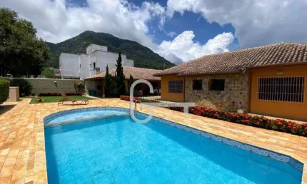 Casa com 2 dormitórios à venda, 200 m² por R$ 850.000,00 - Jardim Guarau - Peruíbe/SP