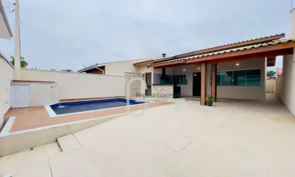 Casa com 3 dormitórios à venda, 137 m² por R$ 790.000,00 - Estância São José - Peruíbe/SP
