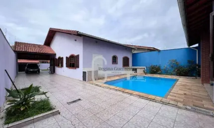 Casa com 3 dormitórios à venda, 177 m² por R$ 750.000,00 - Parque D'Aville Residencial - Peruíbe/SP