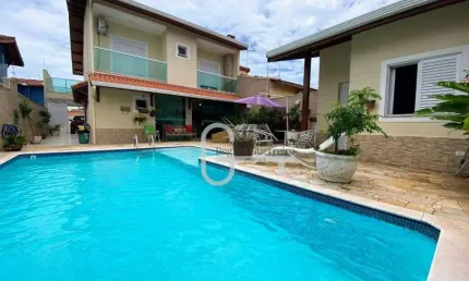 Casa com 4 dormitórios à venda, 219 m² por R$ 900.000,00 - Estância Balneária Maria Helena Novaes - Peruíbe/SP