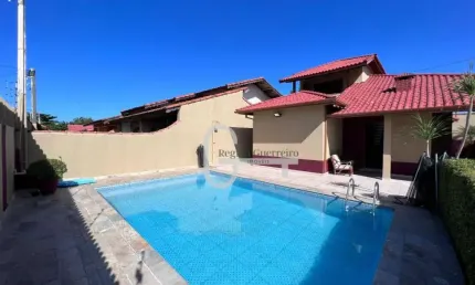 Casa com 3 dormitórios à venda, 132 m² por R$ 740.000,00 - Parque Balneário Oásis - Peruíbe/SP