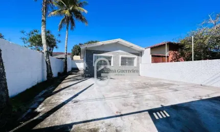 Casa com 4 dormitórios à venda, 154 m² por R$ 639.000,00 - Centro - Peruíbe/SP